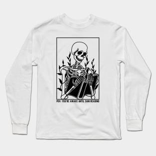 skeleton reading book at 3am Long Sleeve T-Shirt